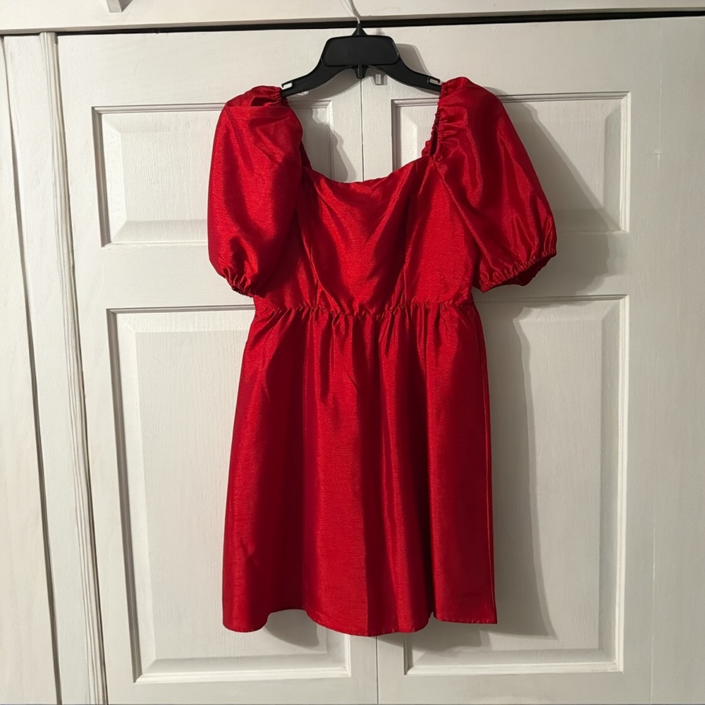 NWT Red Puff Sleeve Babydoll Mini Dress ❤️ Size Small